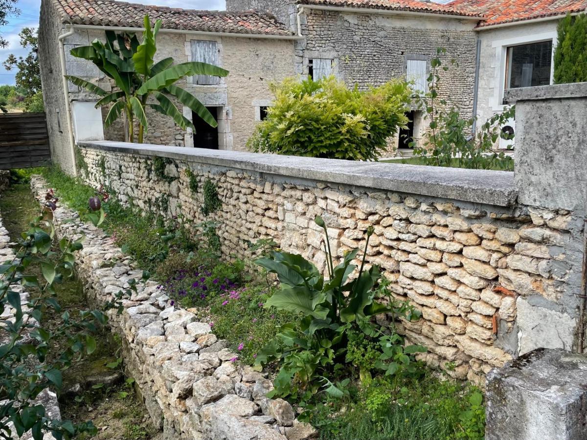 Le Maine N 5 - Fleac Angouleme - Suite Tilleul Kültér fotó